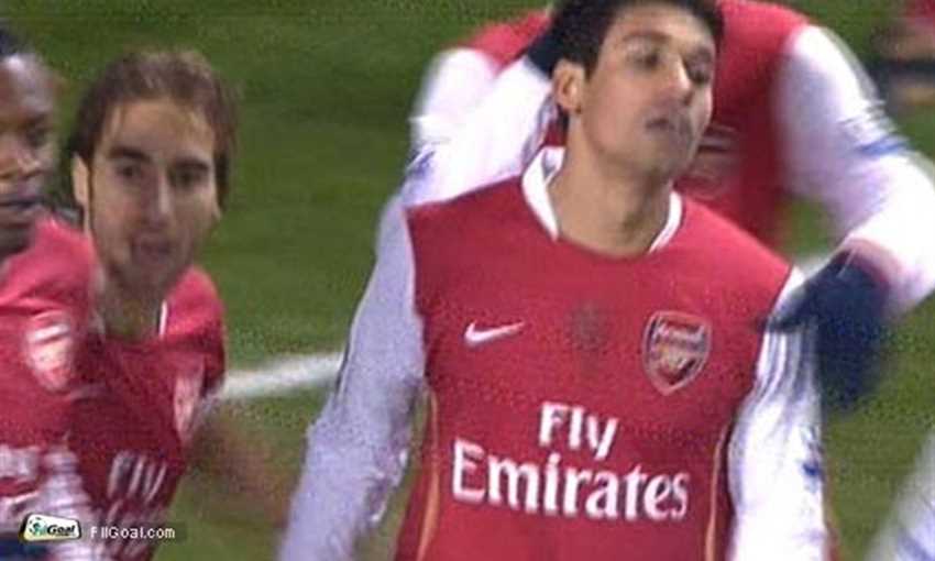 Eduardo Da Silva broke the deadlock after 9 minutes.