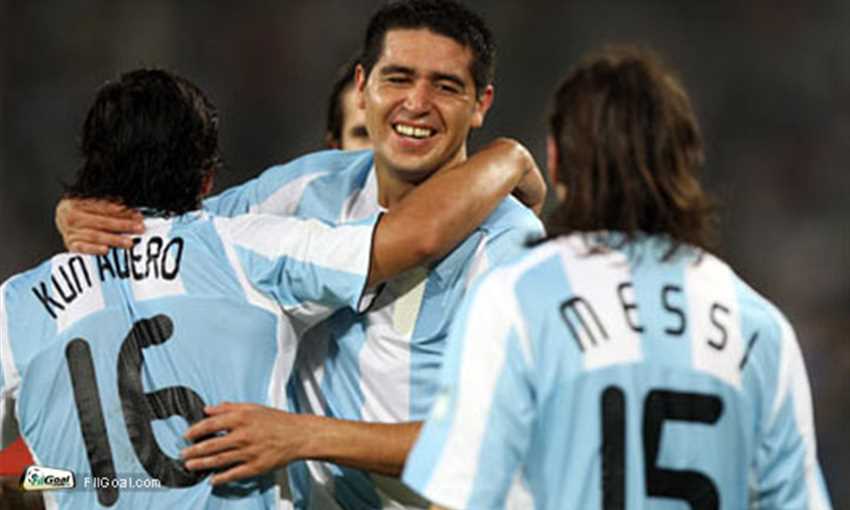 Argentina win gold