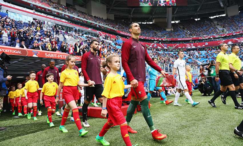 هدف البرتغال الأول في نيوزيلاندا عن طريق رونالدو (كأس القارات)