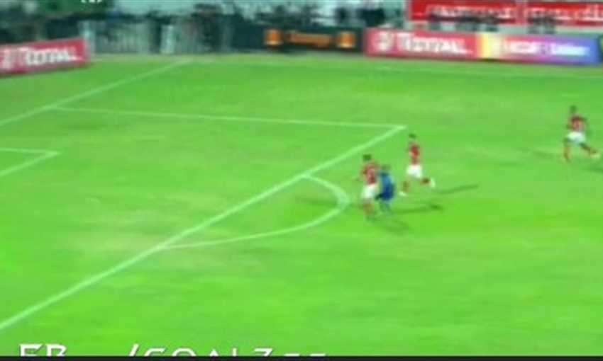 أول فرص اللقاء.. أجاي يسدد بجانب قائم النجم