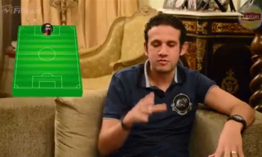 بيركامب يقود هجوم تشكيل محمد فضل لأفضل 11 في التاريخ