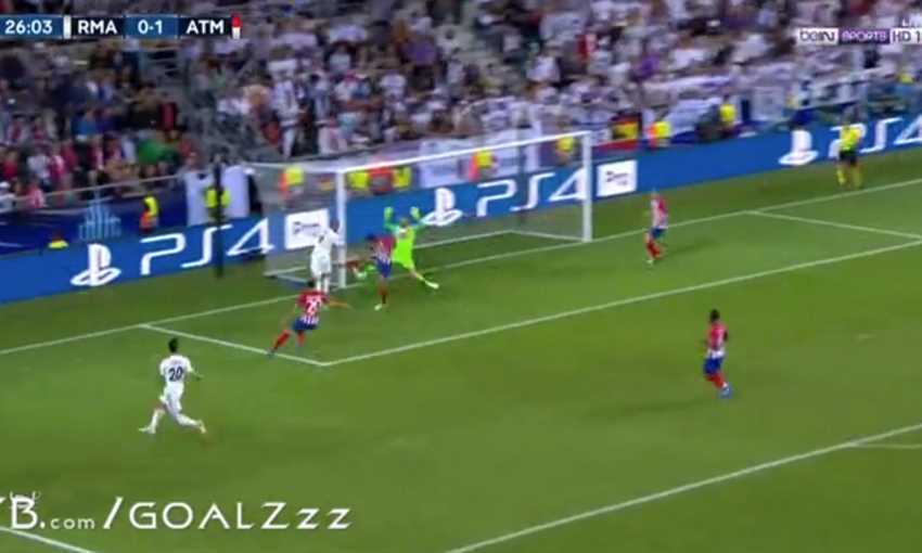 هدف بنزيمة في مرمى أتليتكو مدريد 1-1 (السوبر الأوروبي)