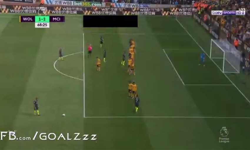 هدف تعادل سيتي مع وولفرهامبتون عن طريق لابورتي (الدوري الإنجليزي)