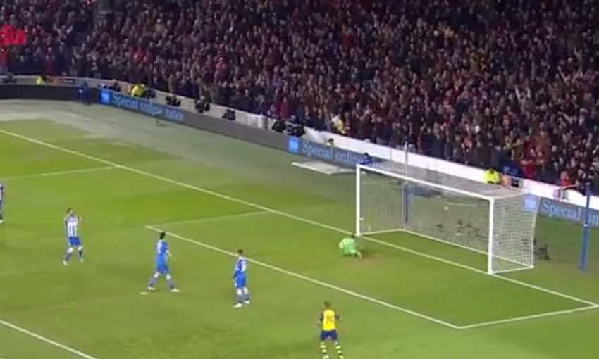 قذائف موزارت.. شاهد أجمل أهداف روزيسكي مع أرسنال