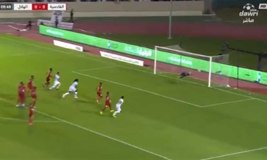 ملخص فوز الهلال على القادسية 2-0 (الدوري السعودي)