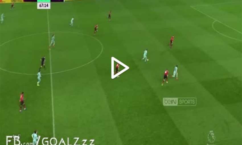 هدفا لاكازيت ولينجارد لـ أرسنال ومانشستر يونايتد في ظرف دقيقة