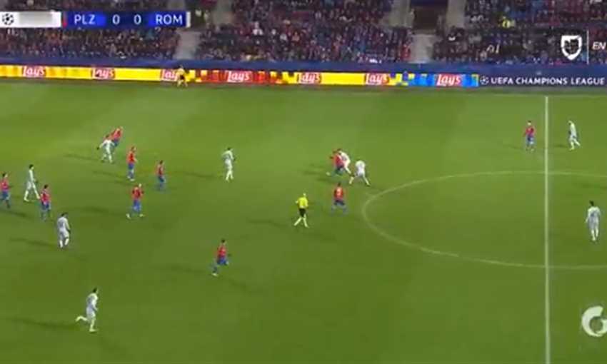 أهداف فوز فيكتوريا بلزن على روما 2-1 (دوري أبطال أوروبا)