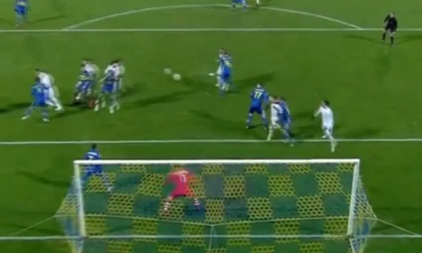 هدف وردة في ملخص تعادل أتروميتوس أمام أستيراس