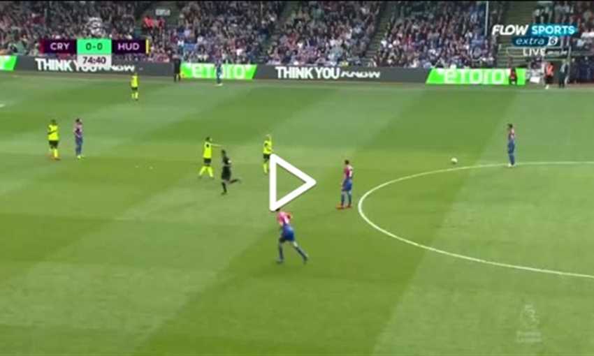 ملخص فوز كريستال بالاس على هدرسفيلد تاون 2-0 (الدوري الإنجليزي)