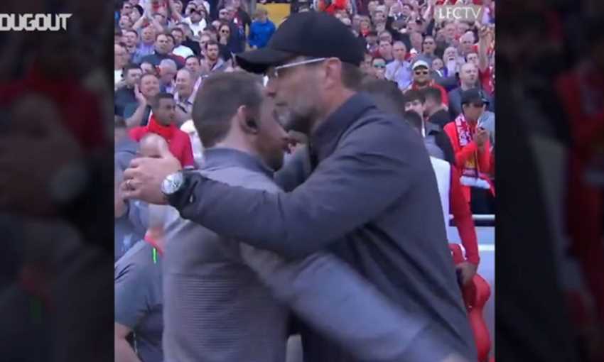 رغم خسارة الدوري.. أجواء رائعة في آنفيلد