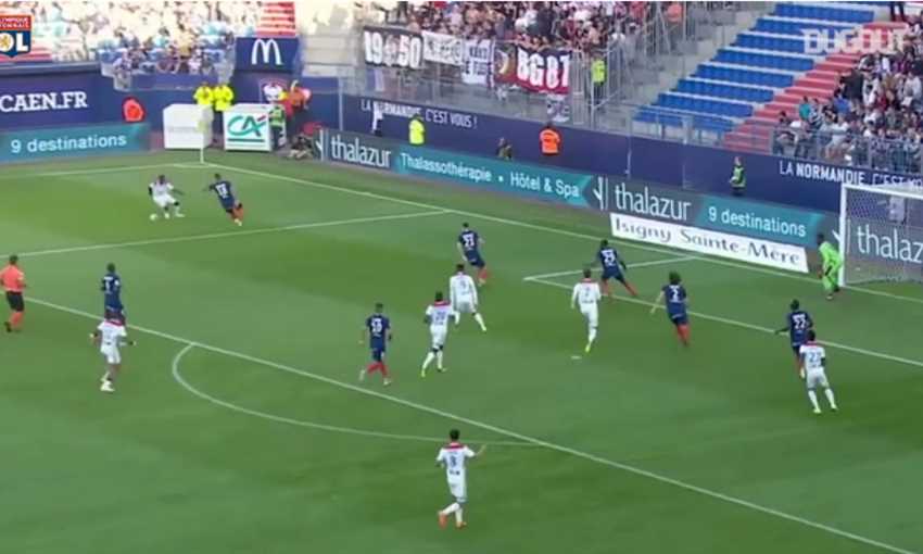 أفضل لحظات ميندي.. الذي اقترب من ريال مدريد