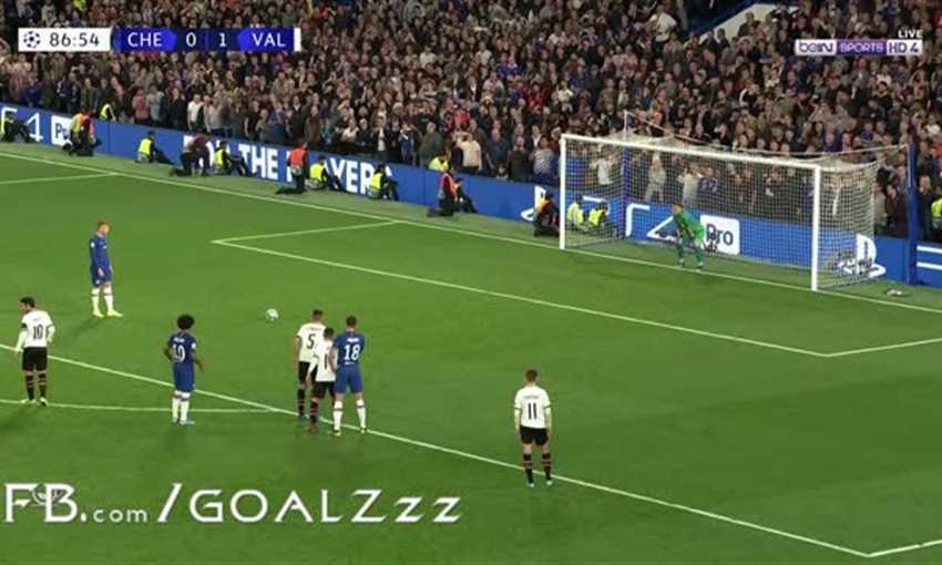 تشيلسي يهدر ركلة جزاء ضد فالنسيا (دوري أبطال أوروبا)