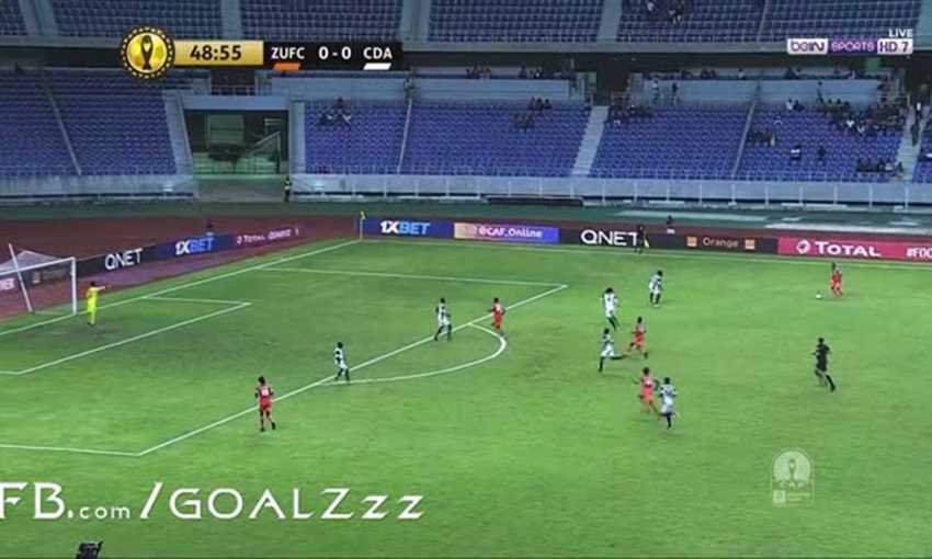 هدف زيسكو في مرمى بريميرو دي أجوستو 