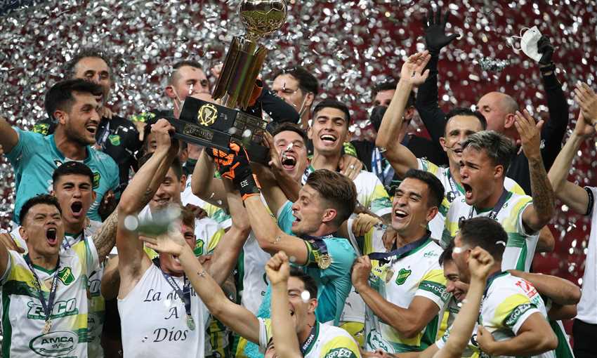 ملخص فوز ديفينسا إي خوستيسيا على بالميراس بركلات الترجيح (ريكوبا سود أمريكانا)