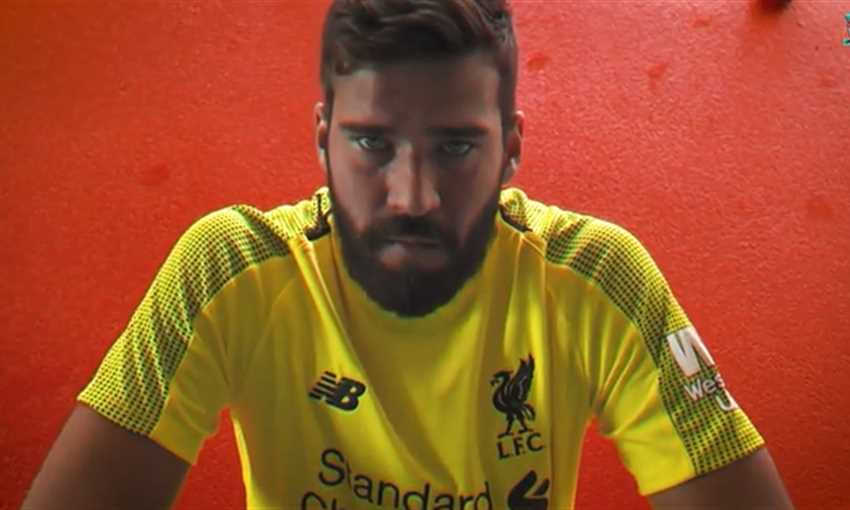 تصديات خارقة لـ أليسون مع ليفربول