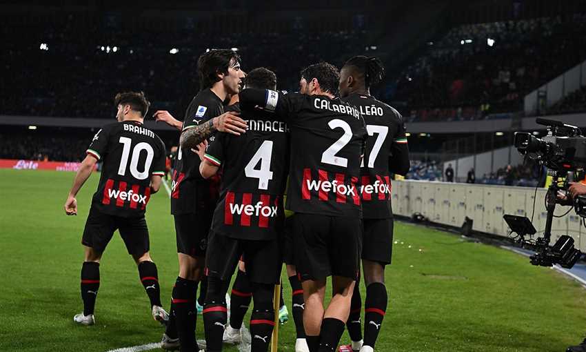 هدف ميلان الثاني أمام نابولي (براهيم دياز)