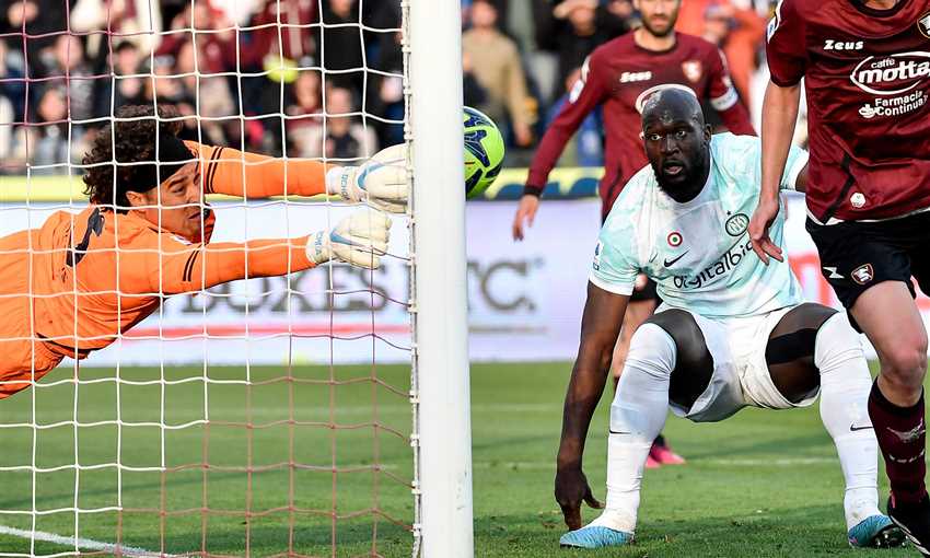 تصدي خرافي من جريمييو أوتشوا ضد إنتر (الدوري الإيطالي)