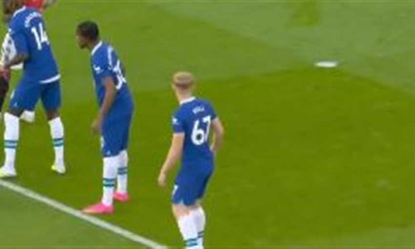 هدف مانشستر يونايتد الأول ضد تشيلسي - كاسيميرو (الدوري الإنجليزي)