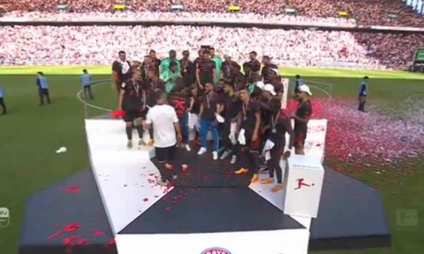 مراسم تتويج بايرن ميونيخ بالدوري الألماني