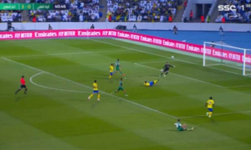 مادو يسجل بالخطأ في مرماه - النصر ضد الرجاء في البطولة العربية