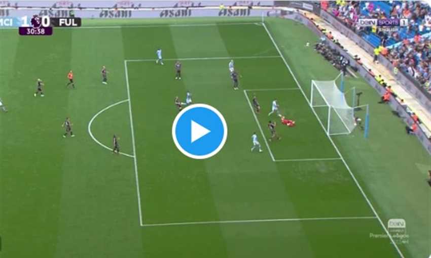 هدف مانشستر سيتي الأول في فولام - خوليان ألفاريز (الدوري الإنجليزي)