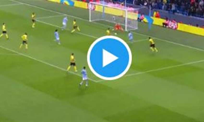 هدف مانشستر سيتي الثاني ضد يانج بويز - فيل فودين (دوري أبطال أوروبا)