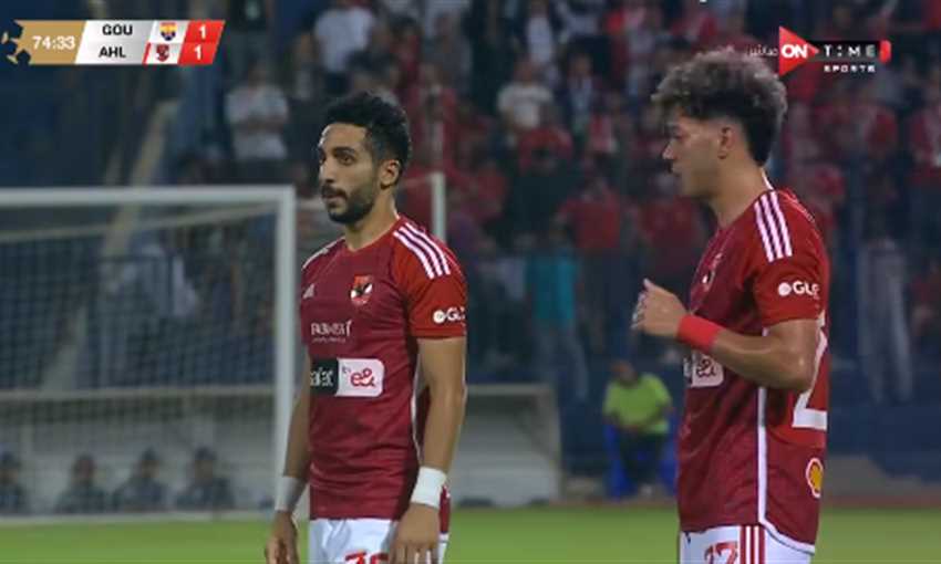 فرصة كريم فؤاد المهدرة في العارضة ضد الجونة (الدوري المصري)