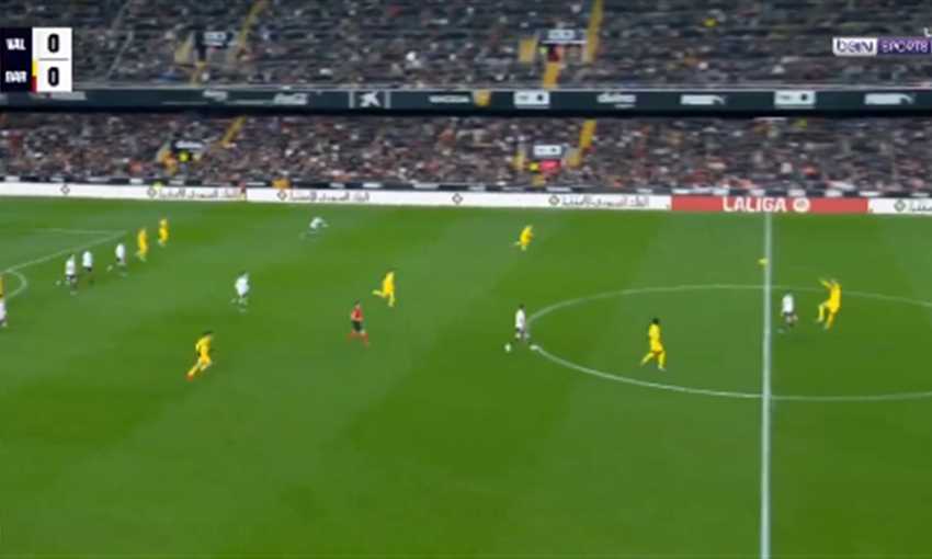 هدف برشلونة الأول ضد فالنسيا - جواو فيليكس (الدوري الإسباني)