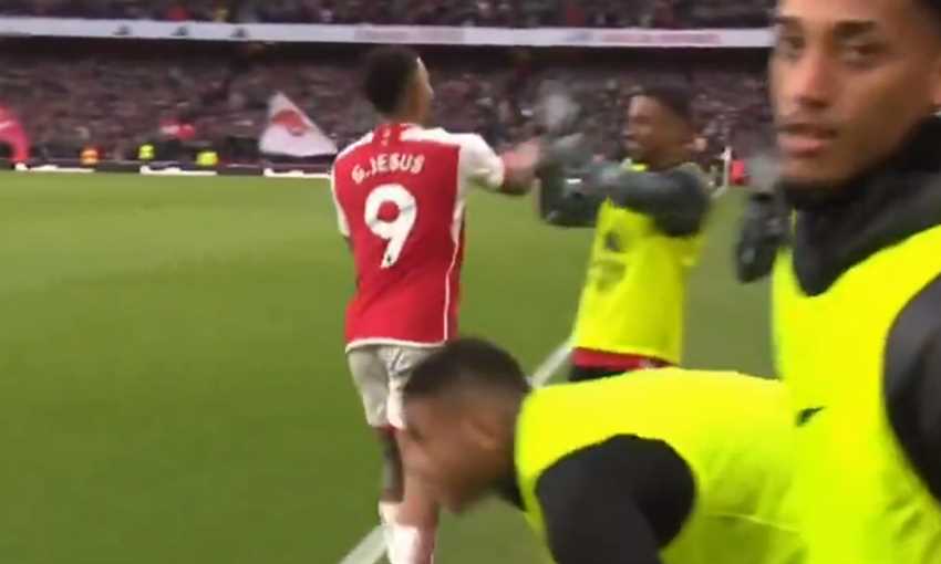 هدف أرسنال الأول ضد برايتون - جابريل جيسوس (الدوري الإنجليزي)