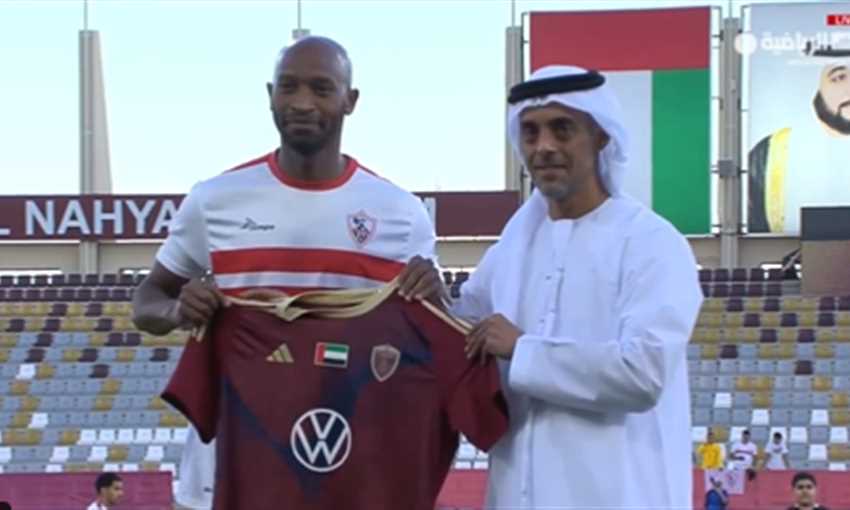تكريم شيكابالا قبل انطلاق مباراة الزمالك وأم صلال
