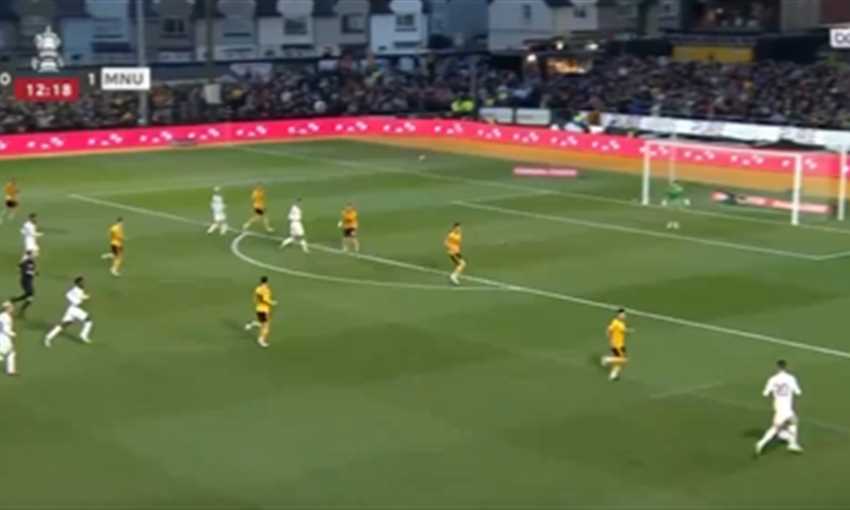 هدف مانشستر يونايتد الثاني ضد نيوبورت - كوبي ماينو