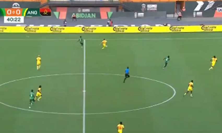 هدف فوز نيجيريا على أنجولا - أديمولا لوكمان (كأس أمم إفريقيا)