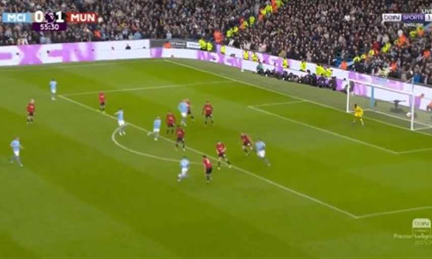 هدف تعادل مانشستر سيتي في يونايتد - فودين (الدوري الإنجليزي)