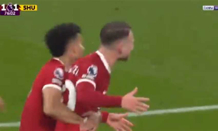 هدف ليفربول الثاني ضد شيفيلد - ماك أليستر (الدوري الإنجليزي)