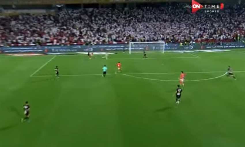 عواد يواصل التألق ويمنع انفراد وسام أبو علي (السوبر المصري)