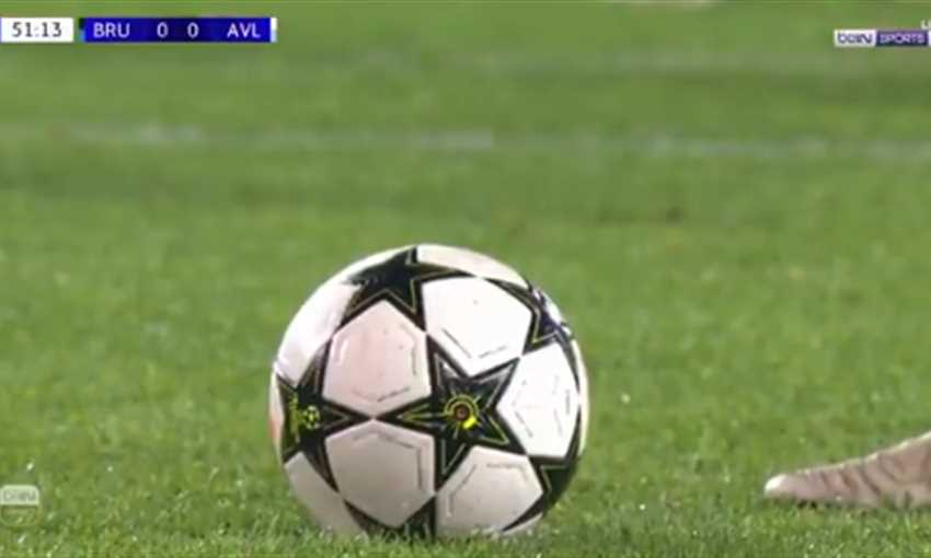 هدف فوز كلوب بروج على أستون فيلا بعد خطأ عجيب 1-0 (دوري أبطال أوروبا)