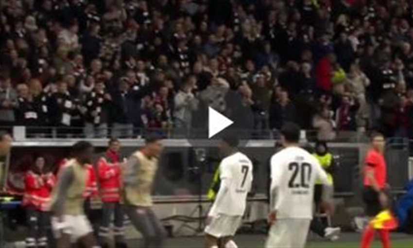 هدف عمر مرموش مع إنتراخت فرانكفورت ضد سلافيا براج (الدوري الأوروبي)