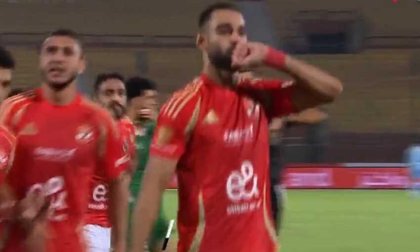 هدف الأهلي الأول في الاتحاد - عمرو السولية (الدوري المصري)