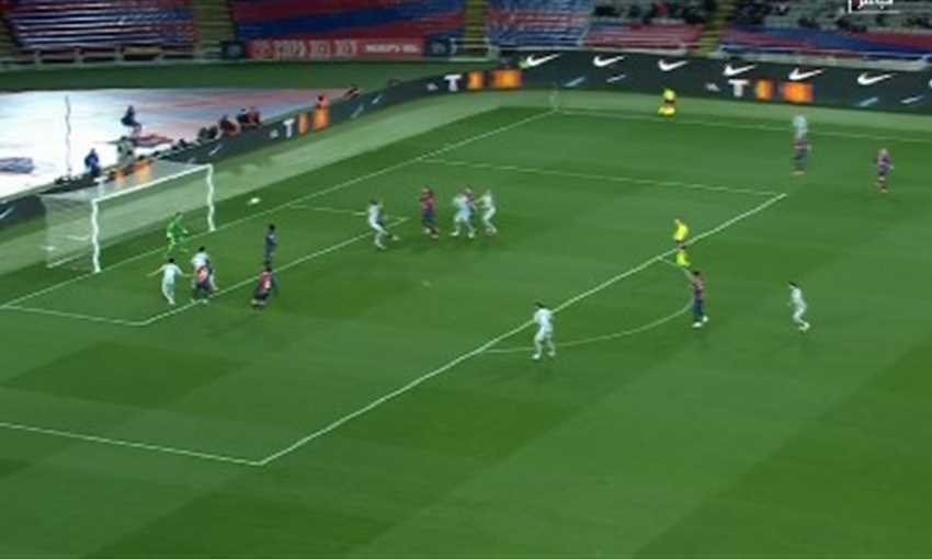 هدف أتليتكو مدريد الأول ضد برشلونة - جوليان ألفاريز (كأس ملك إسبانيا)