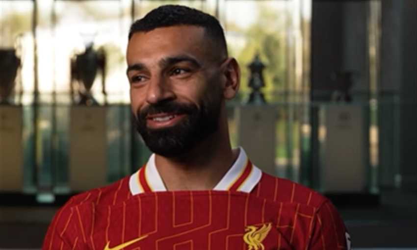 محمد صلاح يكشف أسباب تجديد تعاقده مع ليفربول