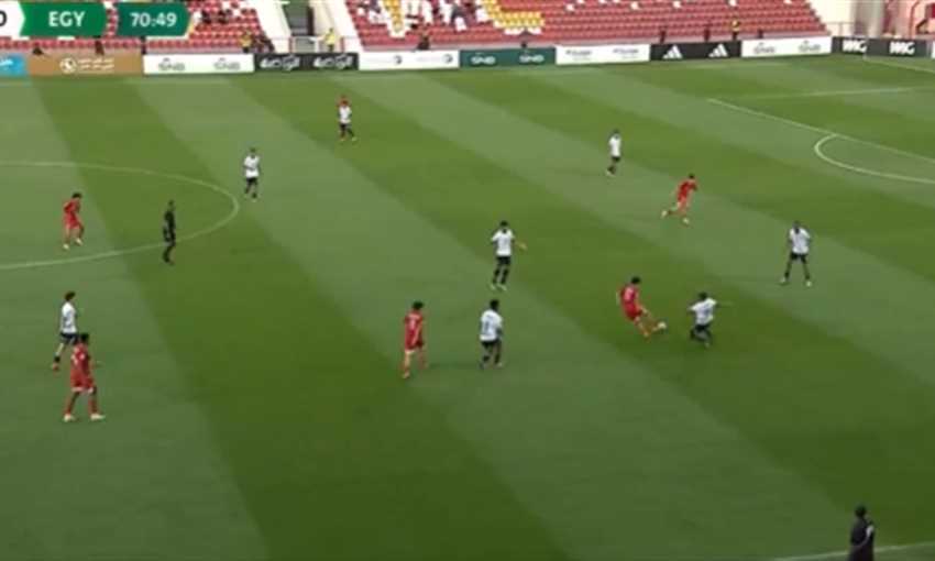 ملخص فوز مصر للناشئين على البحرين للشباب 2-1 (كأس الخليج تحت 20)
