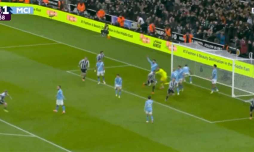 هدف نيوكاسل الثاني في مانشستر سيتي - هارفي بارنز (الدوري الإنجليزي)