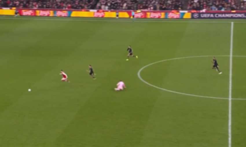 هدف أرسنال الثالث أمام بايرن ميونيخ - جابرييل مارتينيللي (دوري أبطال أوروبا)