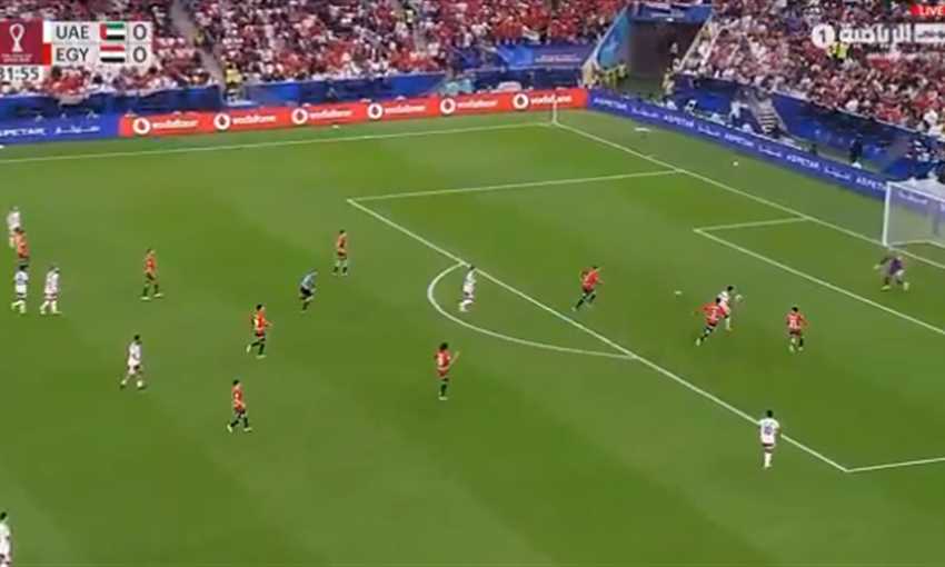 بسام يتألق ويمنع هدفا محققا لـ الإمارات (كأس العرب)