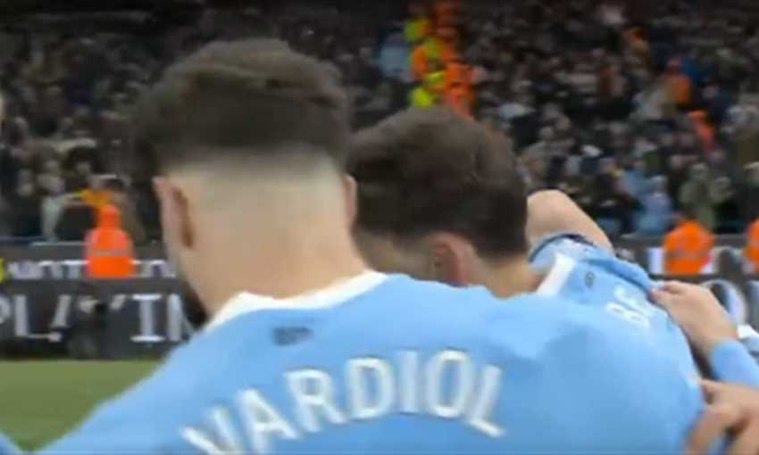 هدف مانشستر سيتي الأول في تشيلسي - ريندرز (الدوري الإنجليزي)