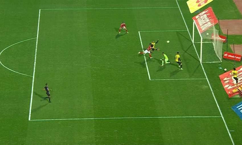 هدف الأهلي الثالث في دجلة - مروان عثمان (الدوري المصري)