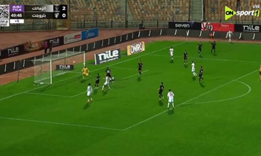 لدغة العقرب.. أدم كايد يهدر فرصة تسجيل أجمل هدف في الدوري المصري