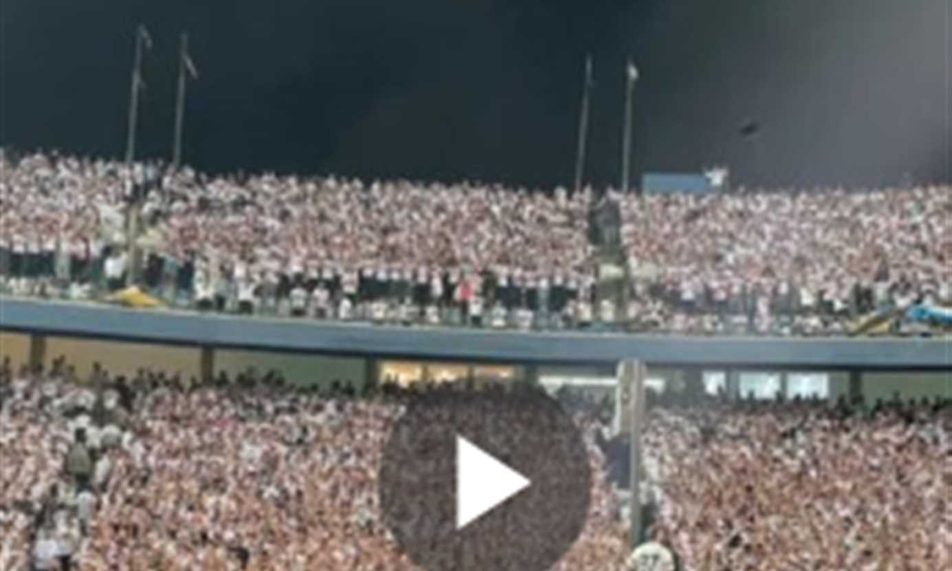 فيديوهات | شاهد تحية جمهور الزمالك لـ عبد الله السعيد في القمة أمام الأهلي