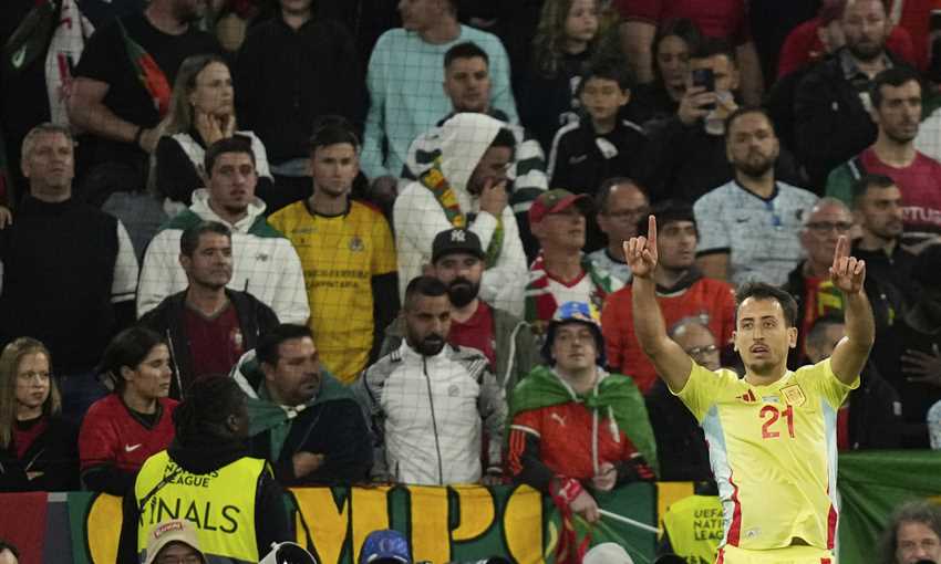 إلى كأس العالم عمليا.. إسبانيا تتأهل ما لم تخسر من تركيا 7-0