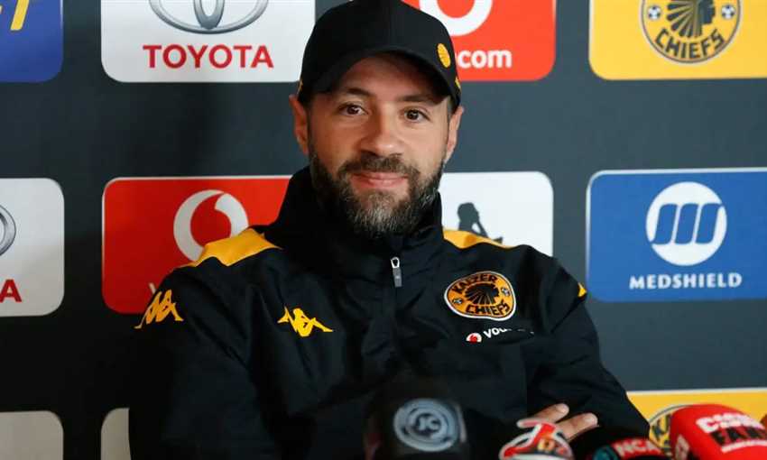 مدرب كايزر تشيفز: لا يمكننا التفكير في الزمالك الآن.. ولمَ لا نفوز بالبطولة؟